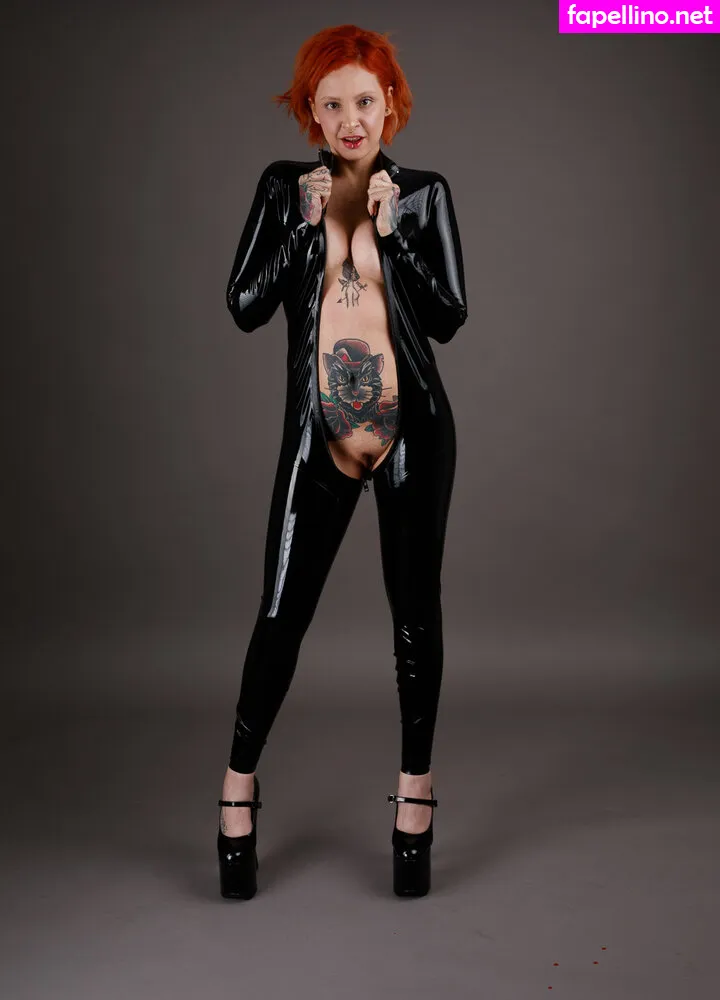 Vanpsuicide Leaked Nude Picture #8YXLN3jsMo