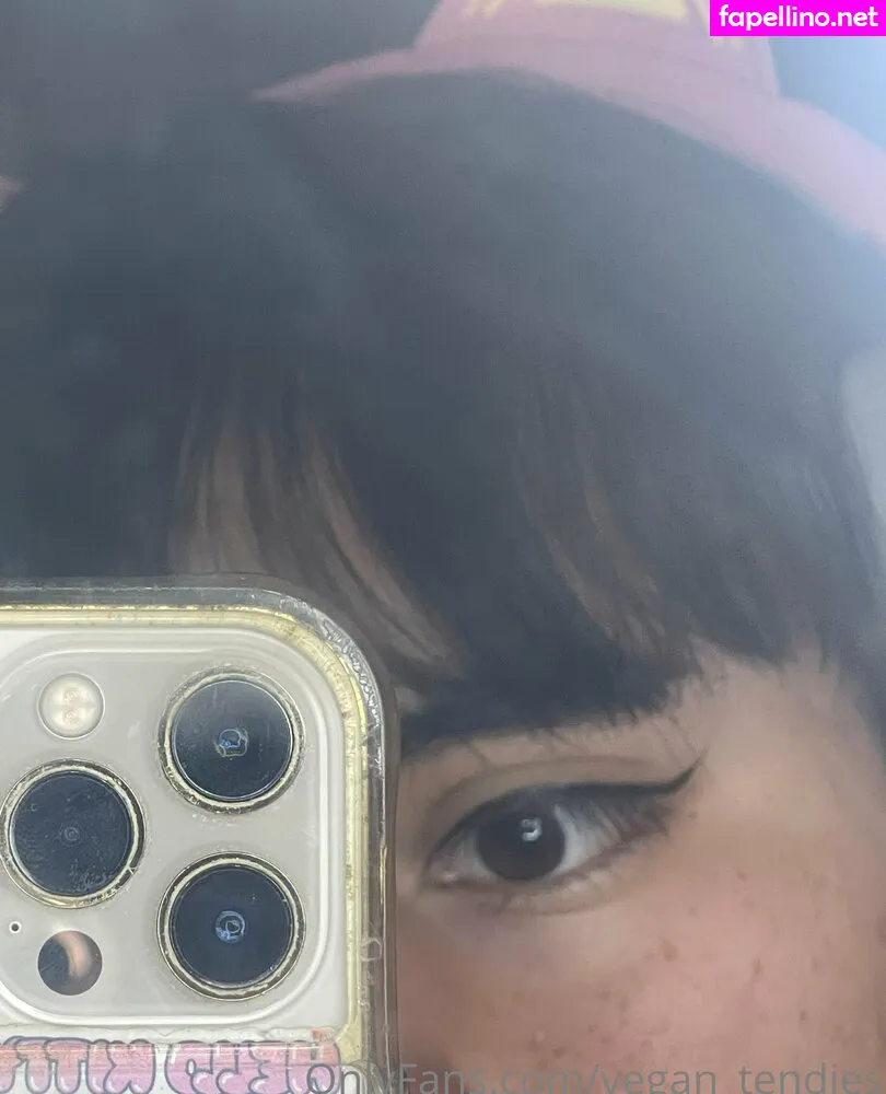 Nyanberry, vegan_tendies Leaked Nude Picture #29hNTNravj