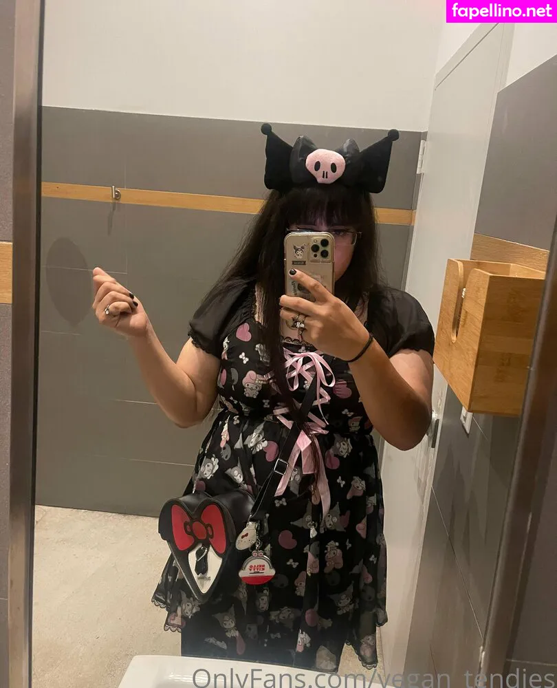 Nyanberry, vegan_tendies Leaked Nude Picture #t8NiUOfCVH