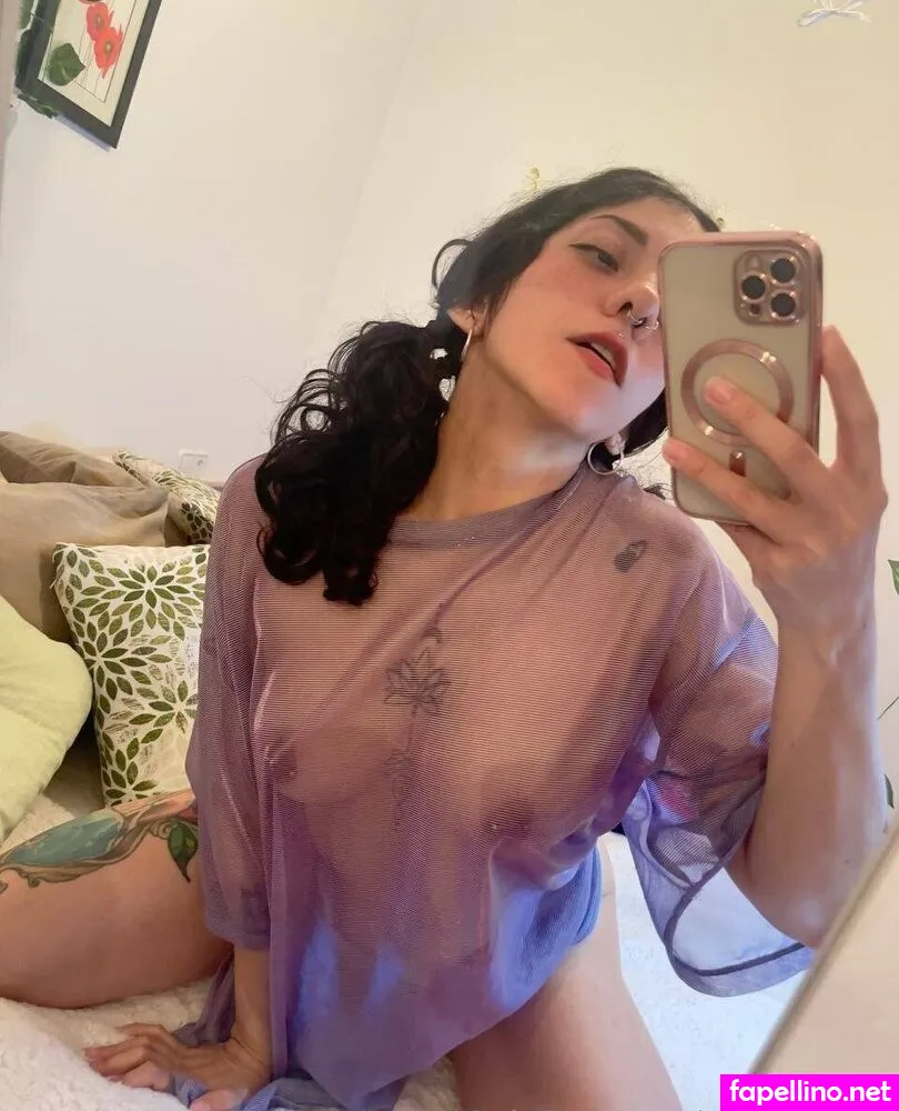 Venessarey, vrayskull Leaked Nude Picture #8RKp41nuA8
