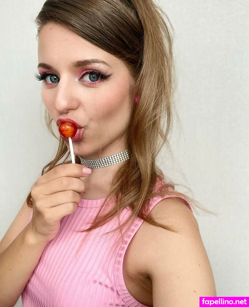 Veronikusshk Leaked Nude Picture #dGpI5QcISO