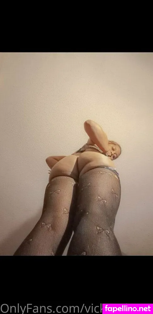 Vickivallencourt_1582, vickyvalenc0urt Leaked Nude Picture #bEuU9QVPsJ