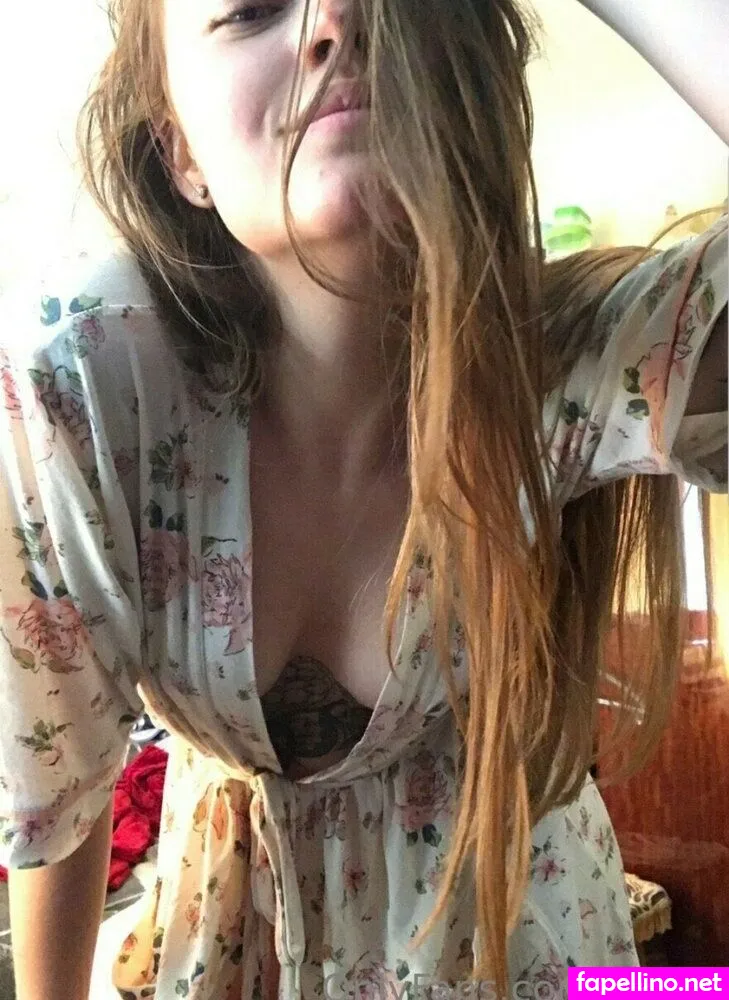 _vikaleto, vickivicki Leaked Nude Picture #5lI5p9mrHZ