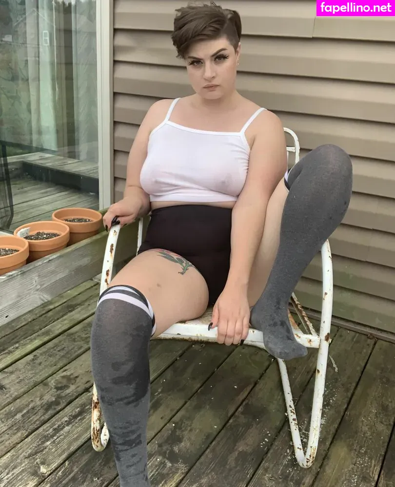 Grimyandgolden, Rosieposiepie, vintage_vogue Leaked Nude Picture #Dg9UjAmeR4