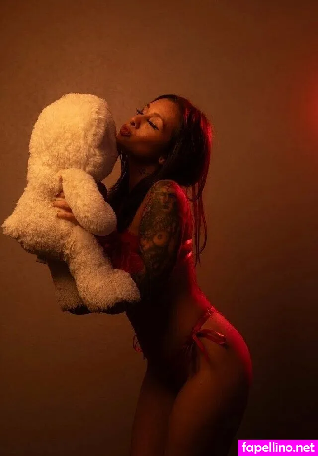 Vulgar.vanity, vulgarvanity Leaked Nude Picture #5JVnkTR5ne
