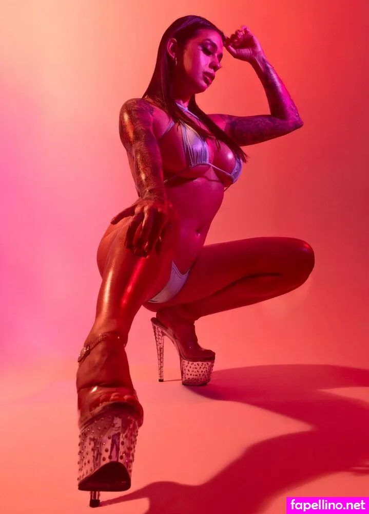 Vulgar.vanity, vulgarvanity Leaked Nude Picture #KigddR4ktM