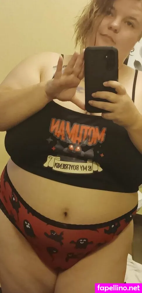 Weirdlypretty666 Leaked Nude Picture #HWoudBRNCM