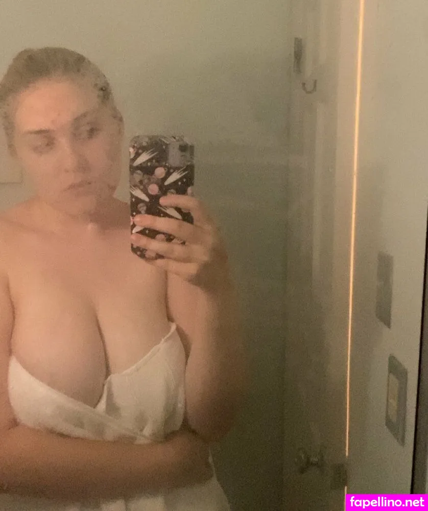 Deathcabforkatie, wizard.of.ounces, wizard_of_wax Leaked Nude Picture #AdpBIyQKSy