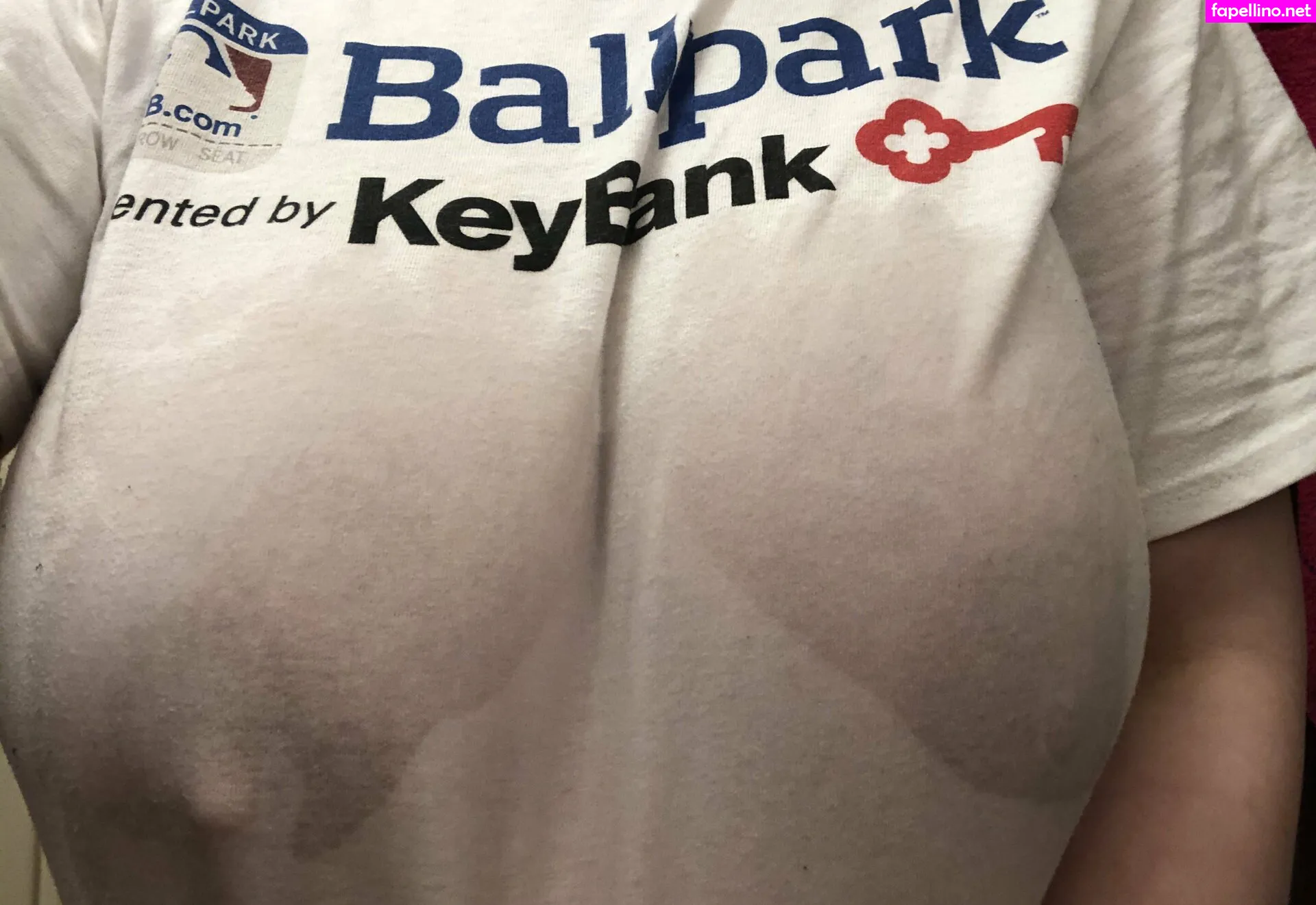 Proudfamilyyspamm, worshipmyboobies Leaked Nude Picture #3EoLCBQLBf