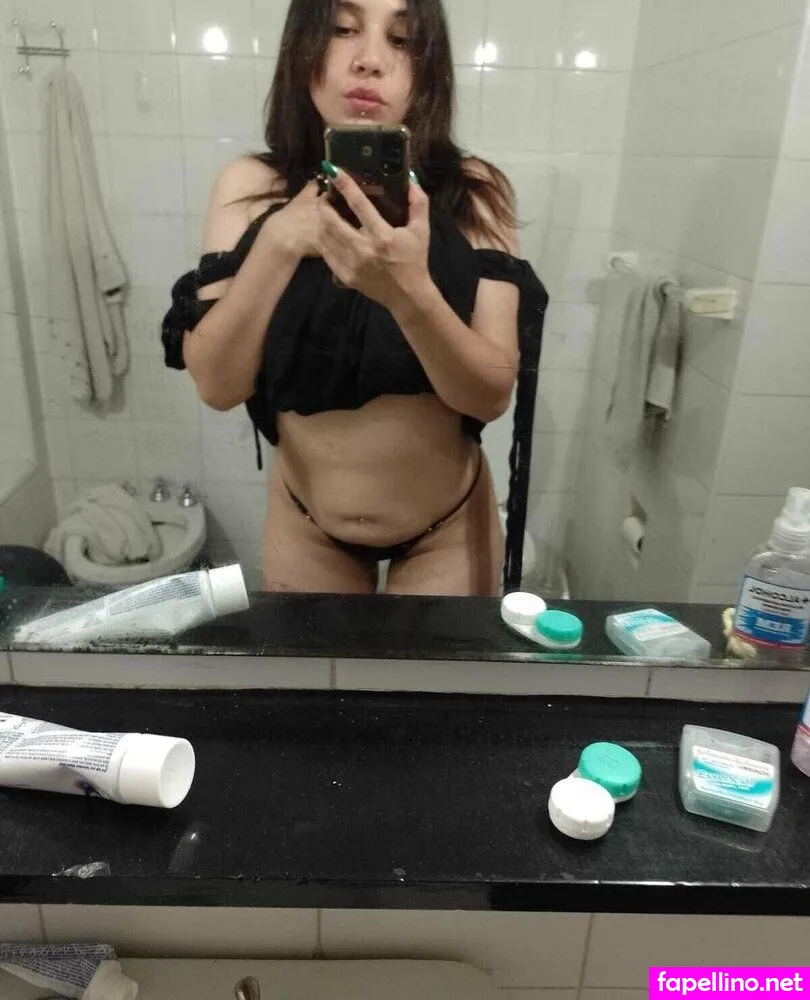 Kissawebb, xiawebb Leaked Nude Picture #0qTHHuauQ4