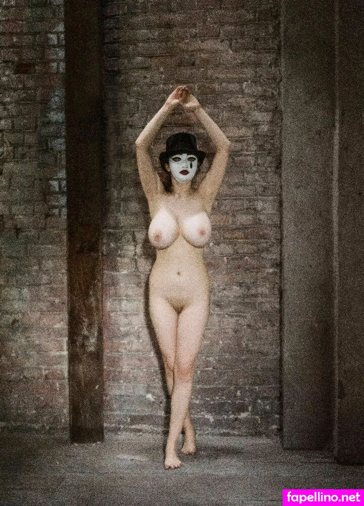 Laverskax, xlovr Leaked Nude Picture #DwZyCFIA2R