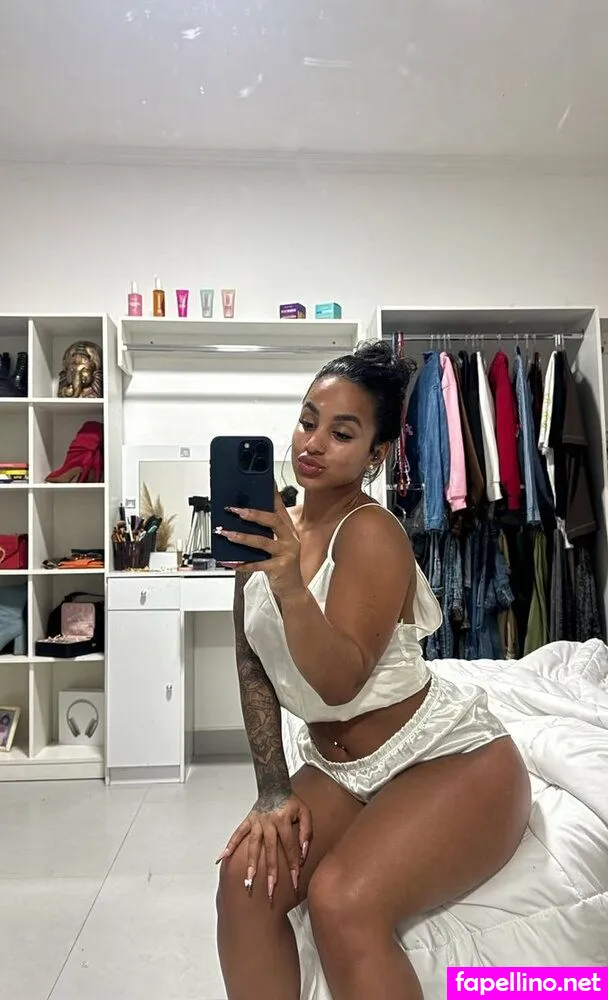 Yasmin Soares Leaked Nude Picture #d9t1vLWv5V