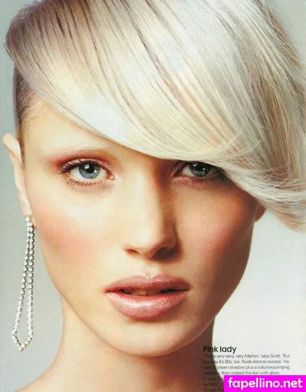 Yfke Sturm Leaked Nude Picture #5absw1MPHm