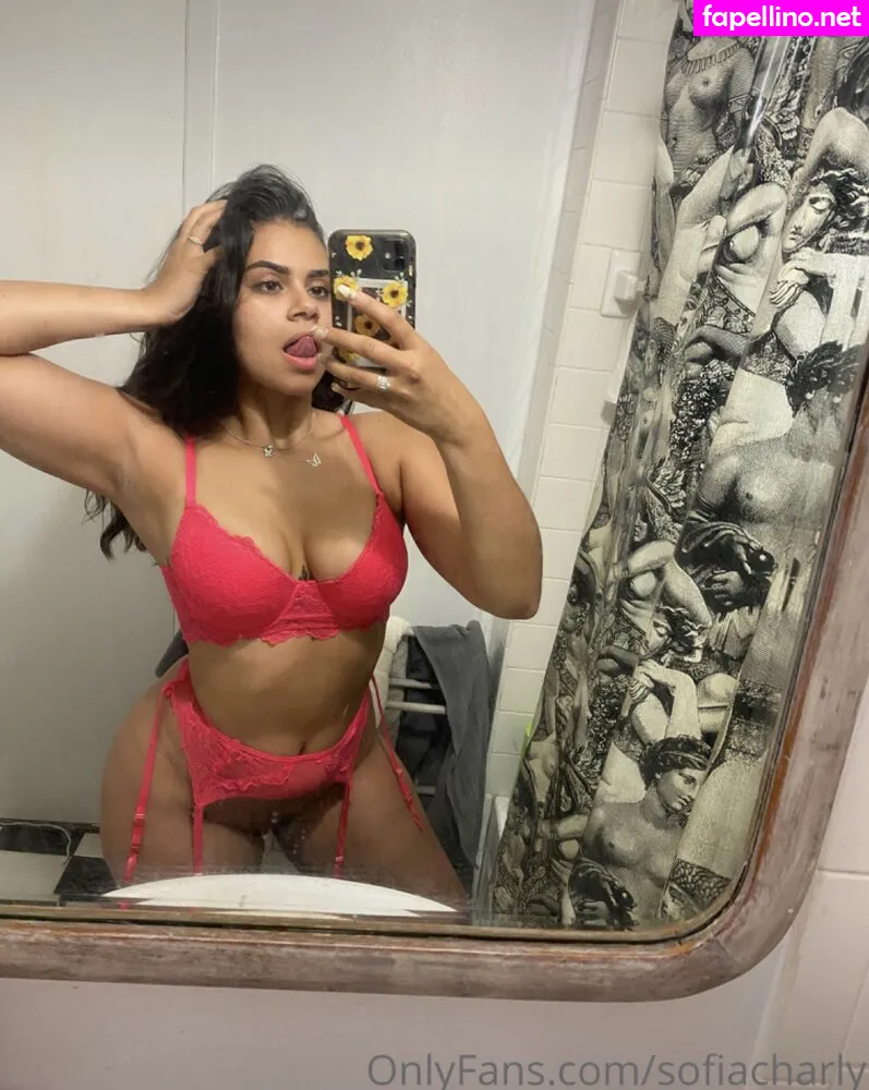 Iam_yohanna_sofia, sofiacharly Leaked Nude Picture #4IlxFBIit8