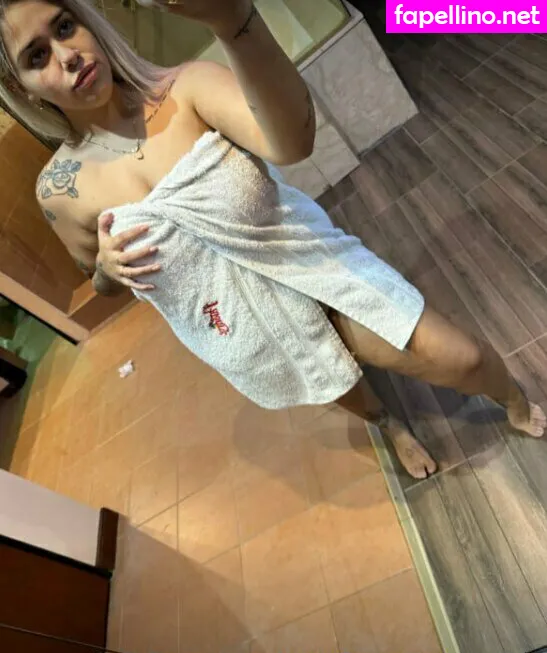 Yourfavoriteteen04, yourfavoritewriter Leaked Nude Picture #3tfl61WRes