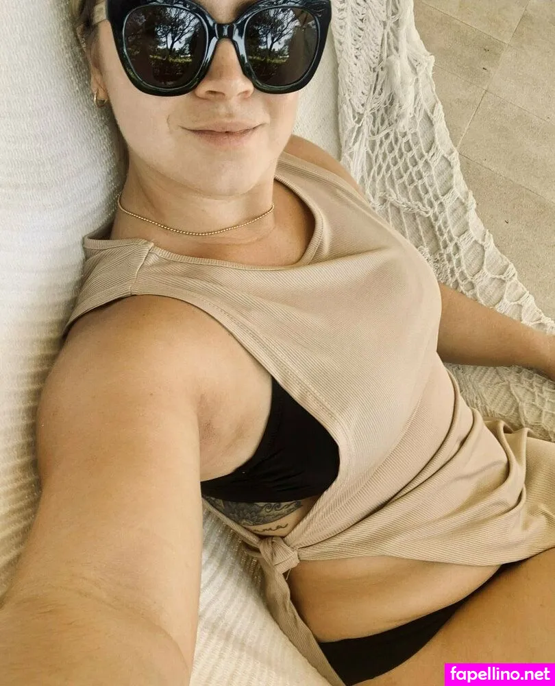 Sparklyscrubs, yournurse.amber Leaked Nude Picture #bEo4CHpZPo