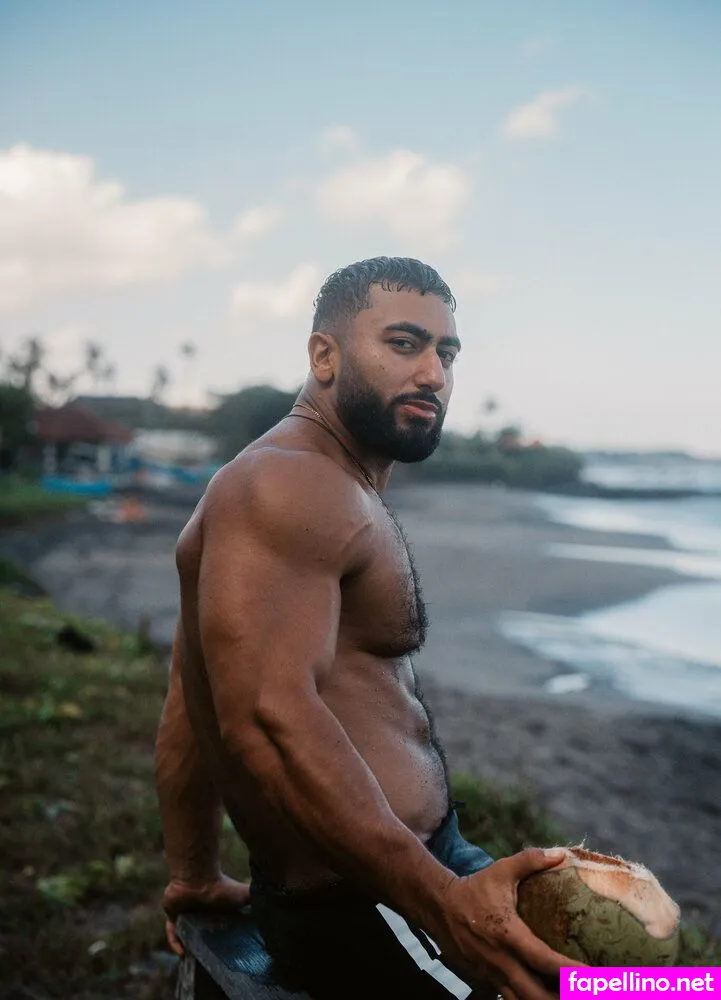 Elyassorari, yourpersianking Leaked Nude Picture #Tu4PDSOb6S