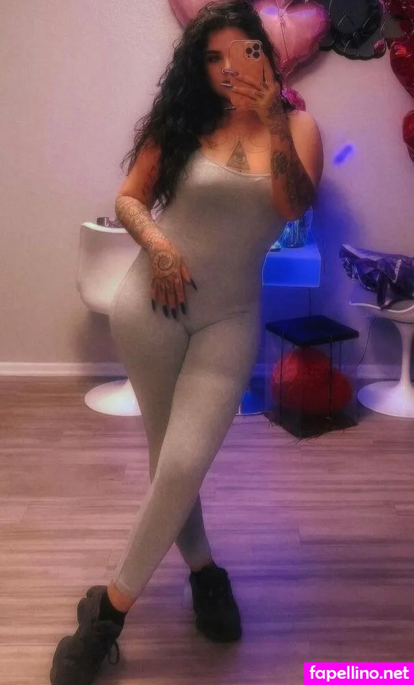 Suavecitamamacita, yuleemaimaginee Leaked Nude Picture #h3mB3tq46B