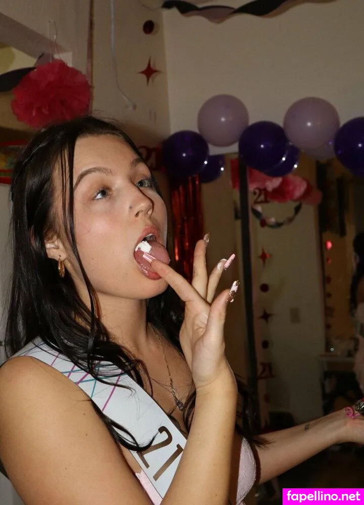 Christinasmithmcculley, yummysweetness Leaked Nude Picture #ExENOuQYG7