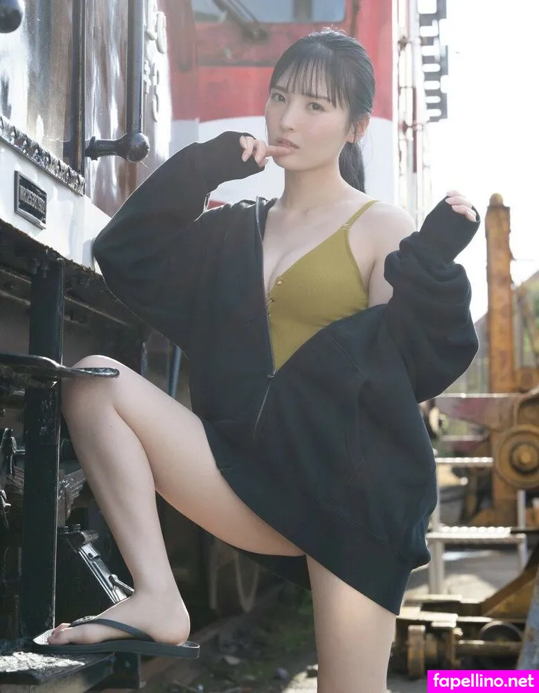 Yurayura_yuuura,  Leaked Nude Picture #VM8z6C11s3