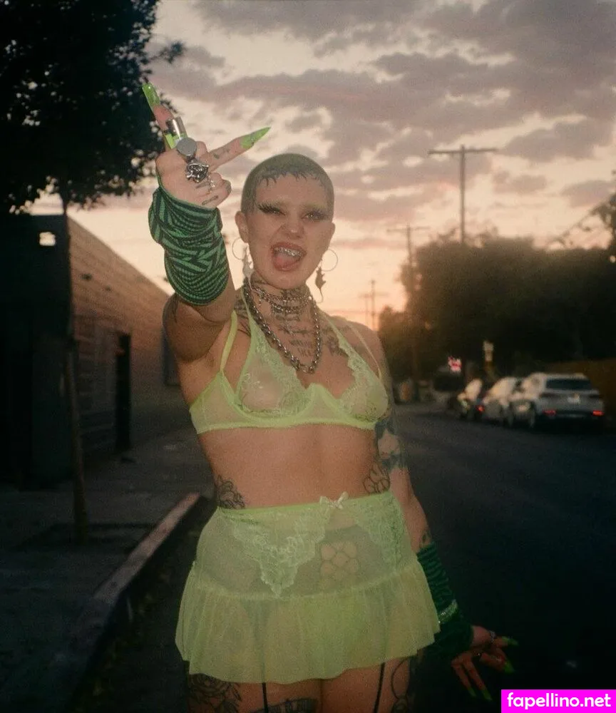 Seafoal, ihatezand Leaked Nude Picture #EP0hdOSs0i