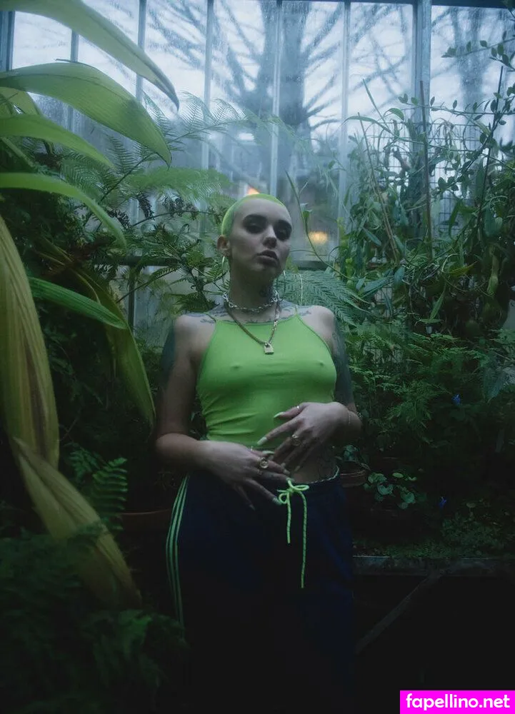 Seafoal, ihatezand Leaked Nude Picture #QcdwvldLN5