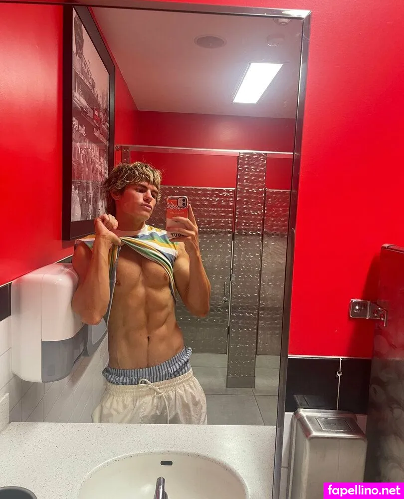 Zanderhodgson Leaked Nude Picture #dYLYPTIIB9