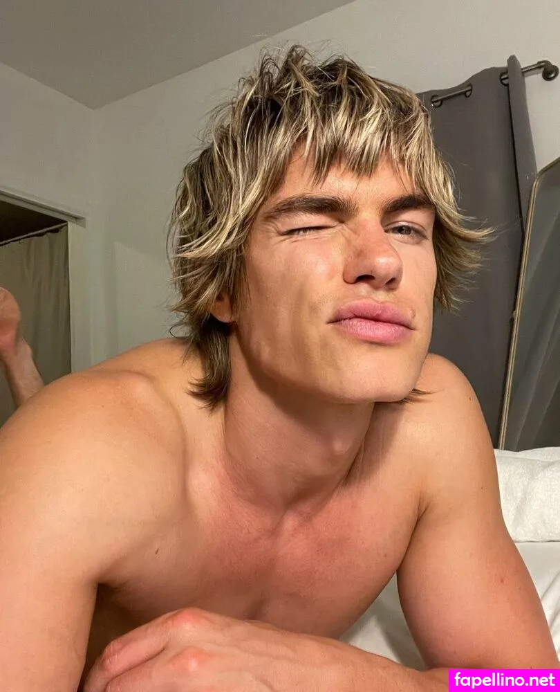 Zanderhodgson Leaked Nude Picture #ips5JrnX2r